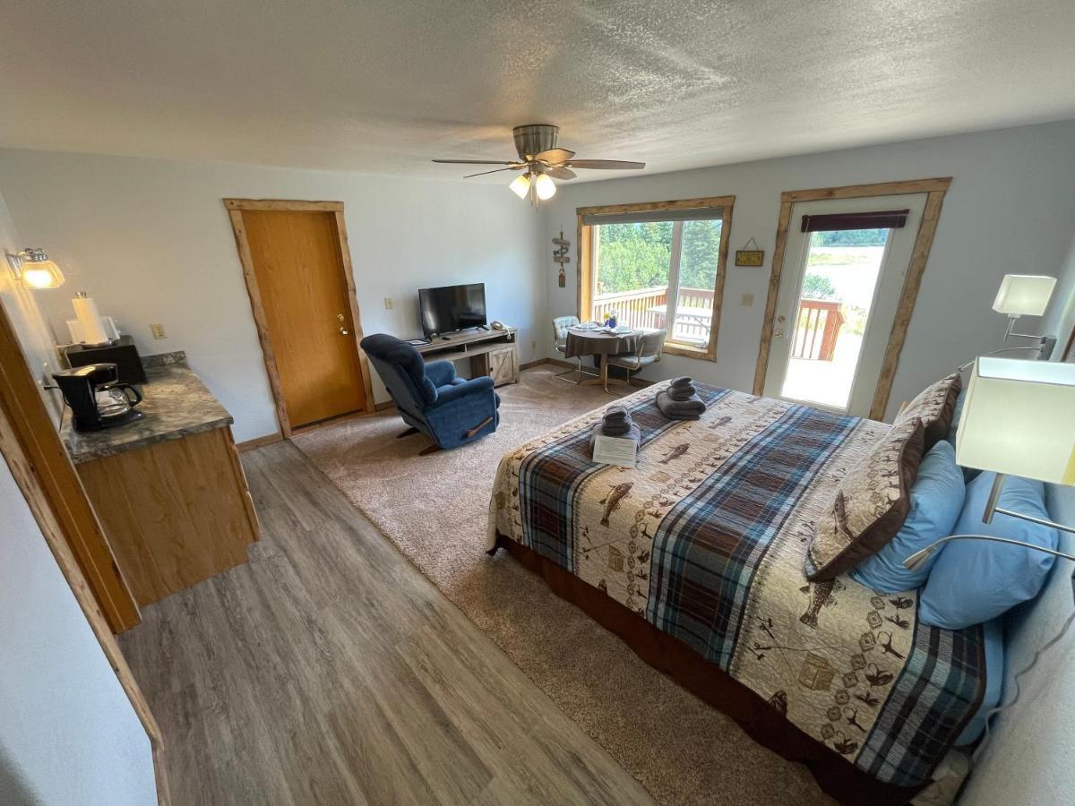 Denali Lakeview Inn Хілі Екстер'єр фото