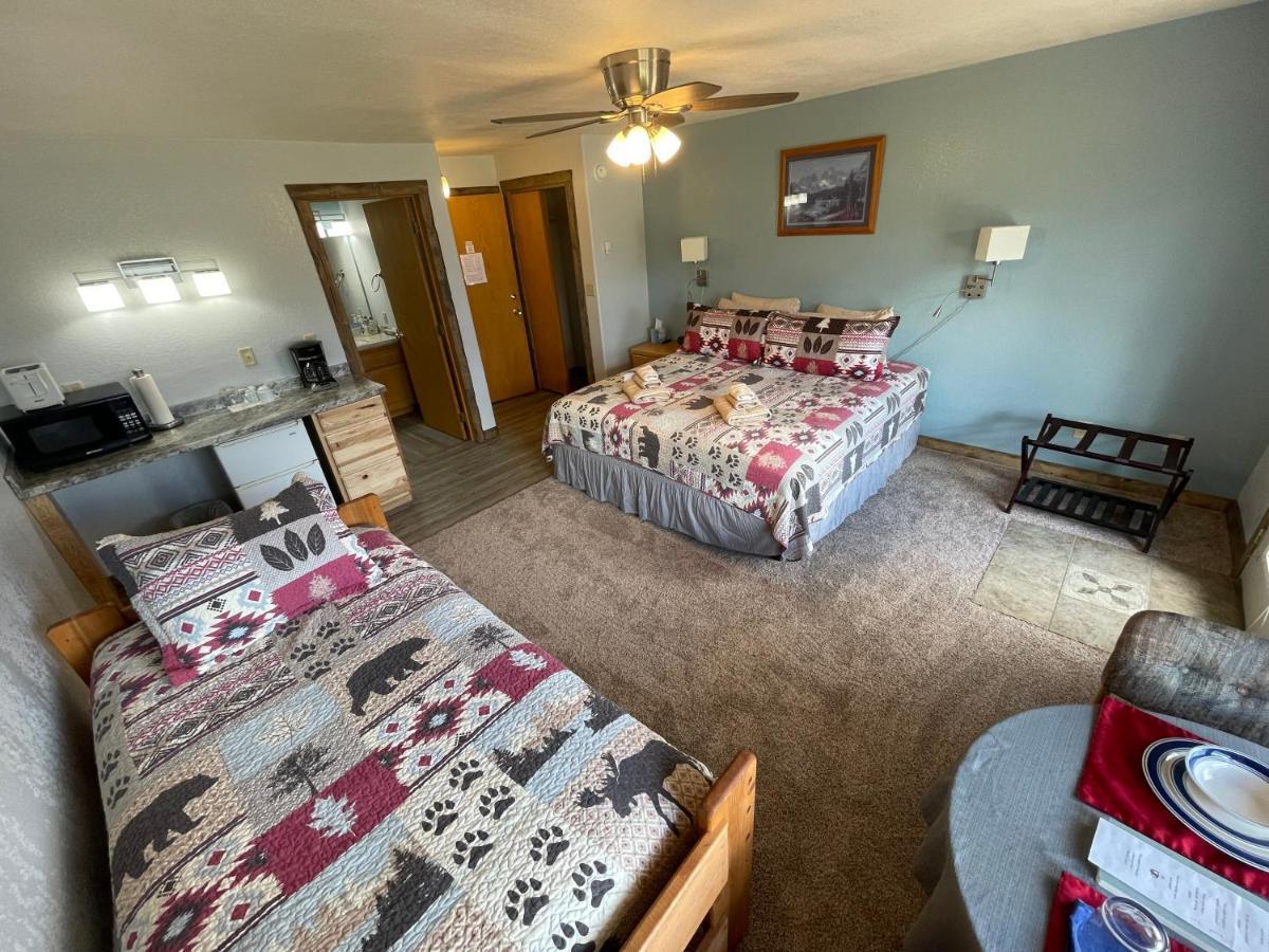 Denali Lakeview Inn Хілі Екстер'єр фото