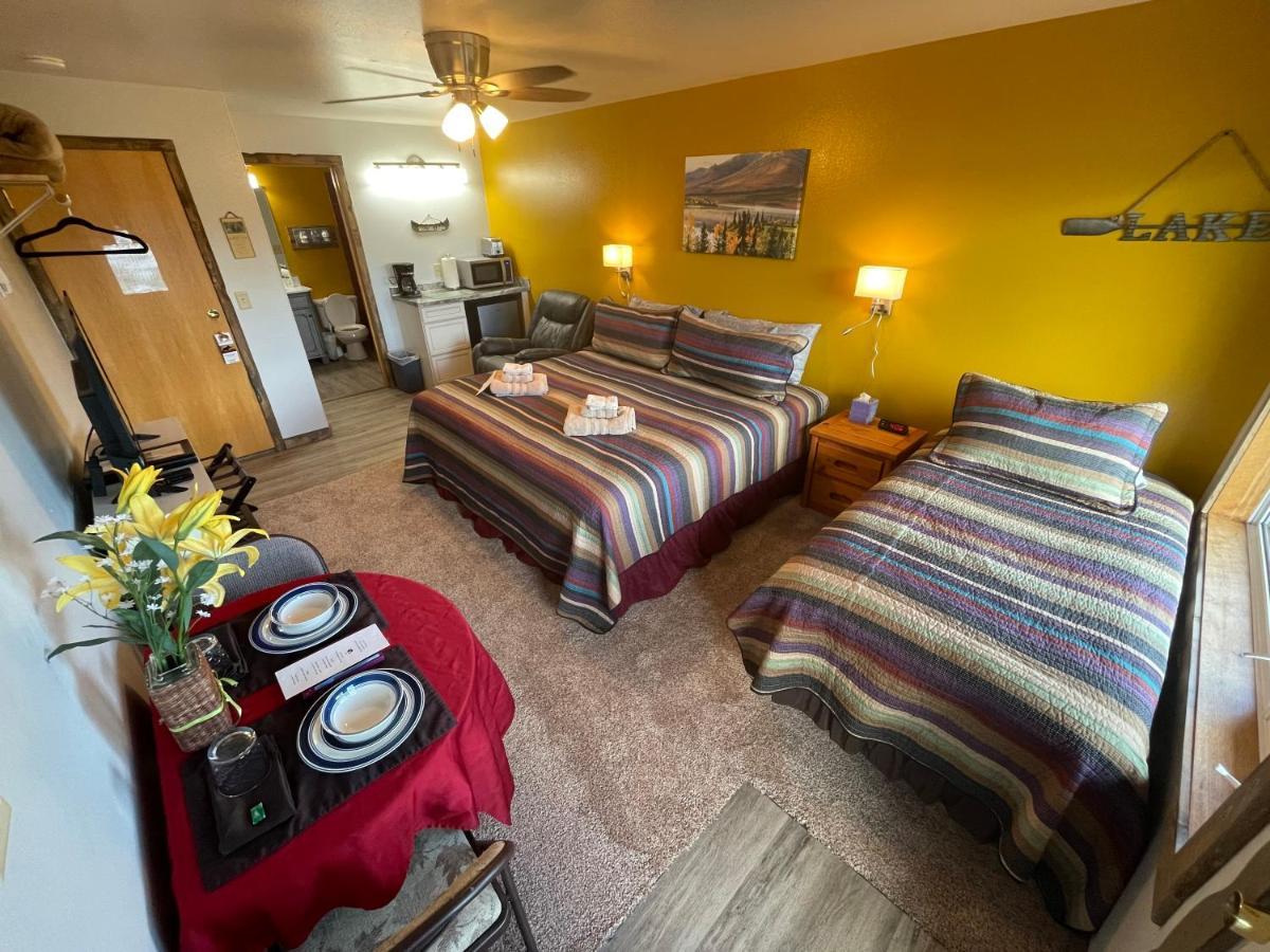 Denali Lakeview Inn Хілі Екстер'єр фото