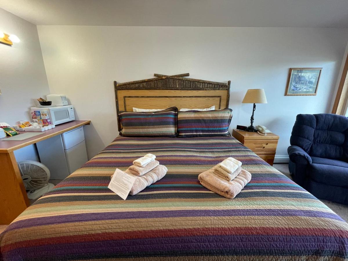 Denali Lakeview Inn Хілі Екстер'єр фото