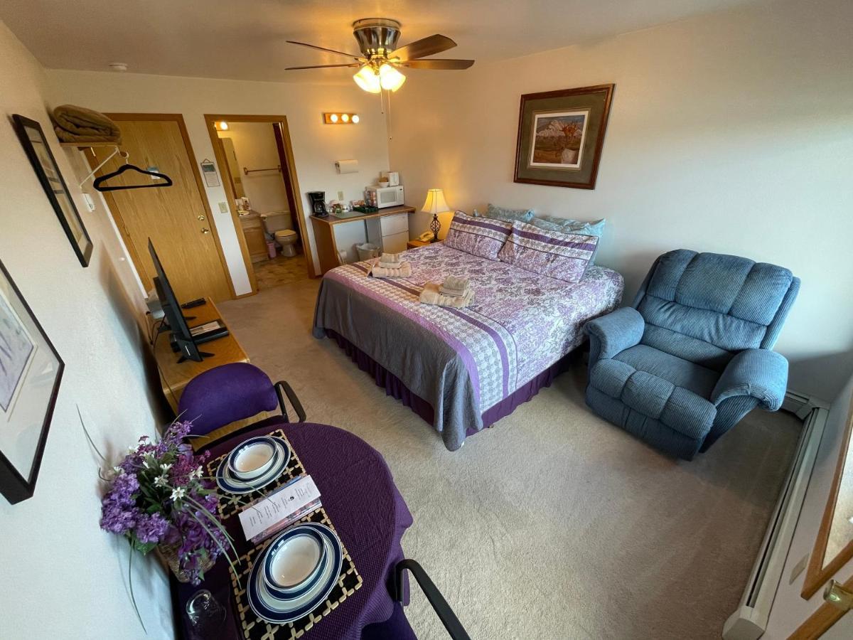 Denali Lakeview Inn Хілі Екстер'єр фото